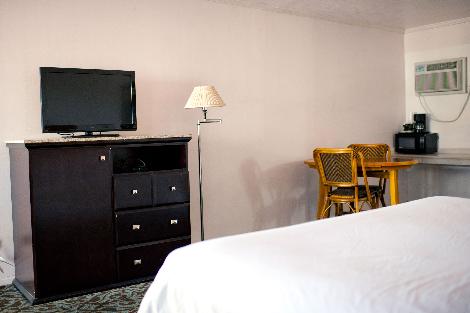 Budget Host Inn and Hotel